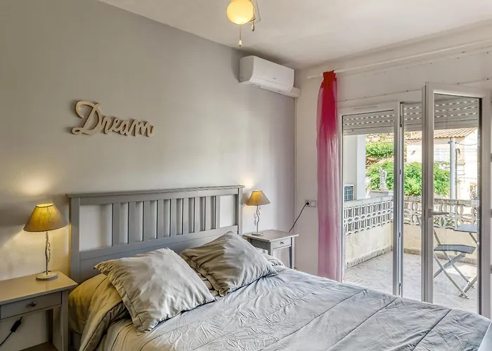 Casa 3 Con Piscina * Ля Эскала