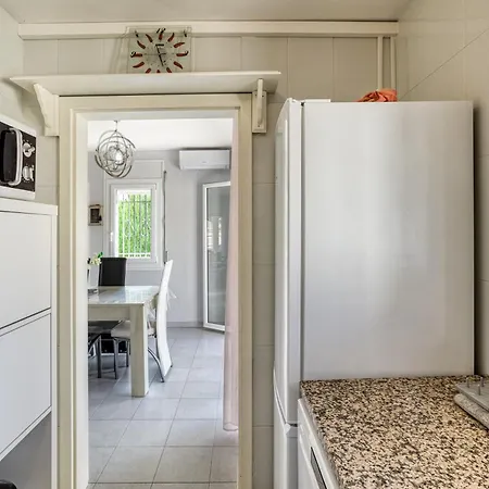 Casa 3 Con Piscina Hébergement de vacances L' Escala